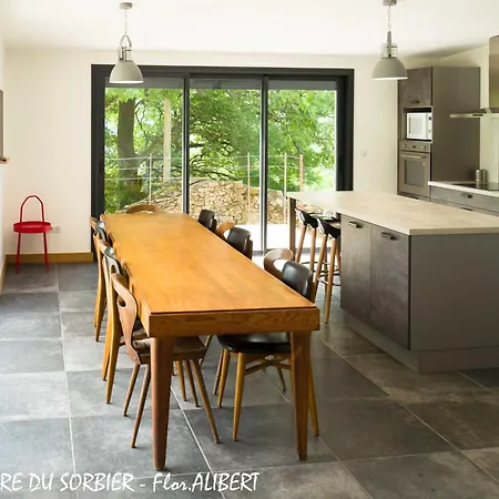 A L'ombre Du Sorbier בית נופש