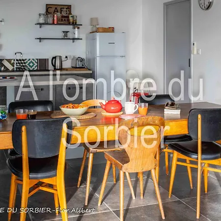 Casa vacanze A L'ombre Du Sorbier Terrasson