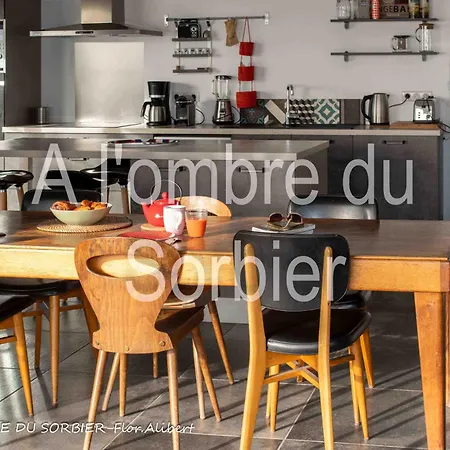 Casa vacanze A L'ombre Du Sorbier Terrasson